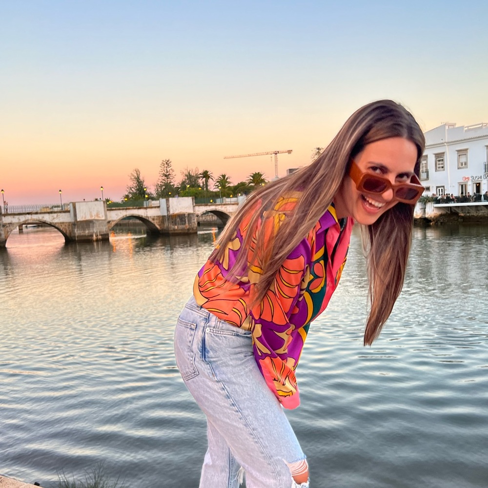 Meet your Posher, Devyn